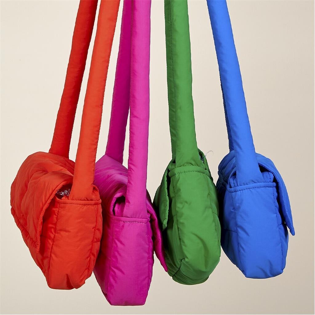 BOLSO 22x7x13 MOD.FLUFFY COLORS NYLON+POLIESTER FOIMPEX (1 UD)